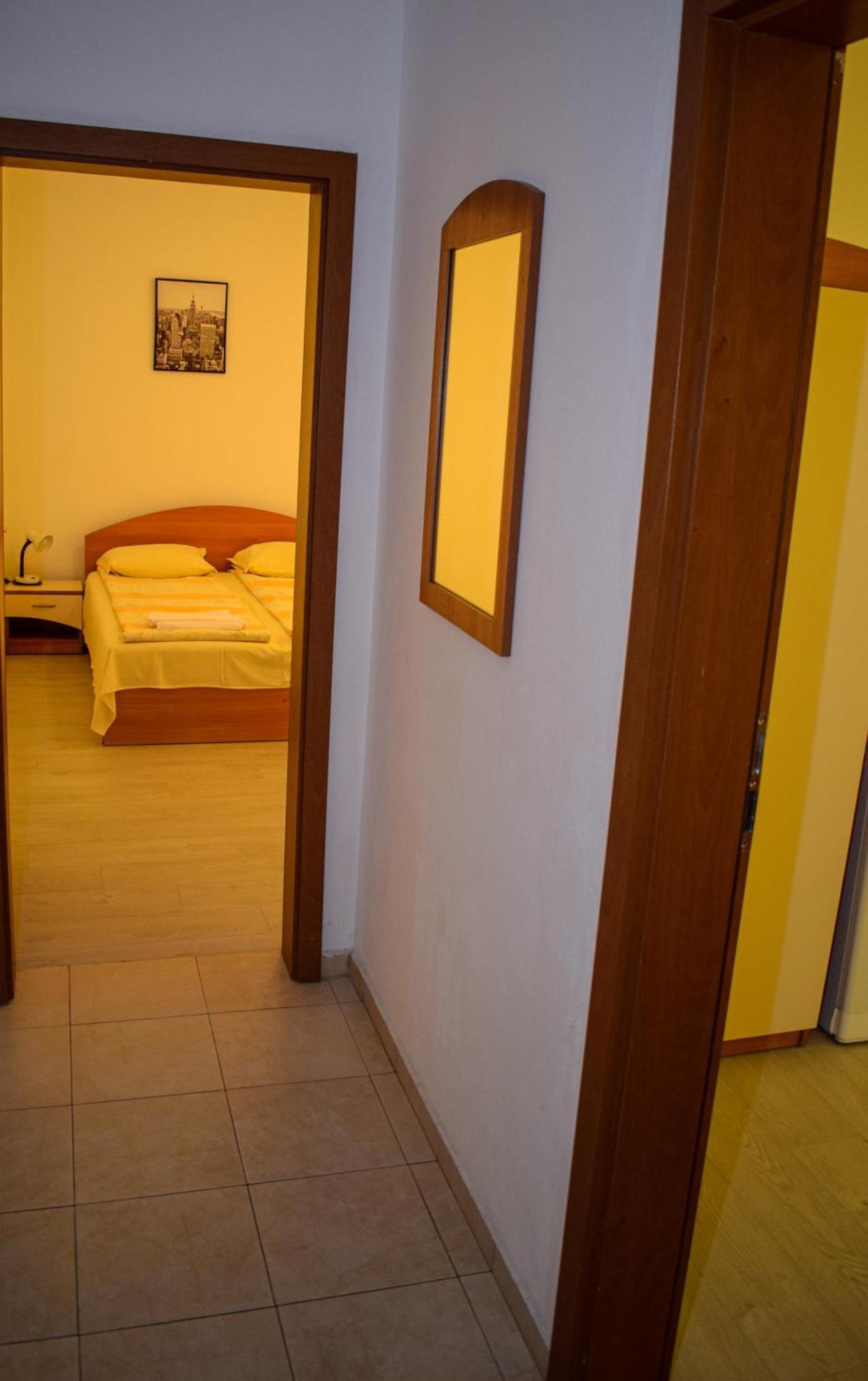 Family Hotel Friends بريمورسكو المظهر الخارجي الصورة