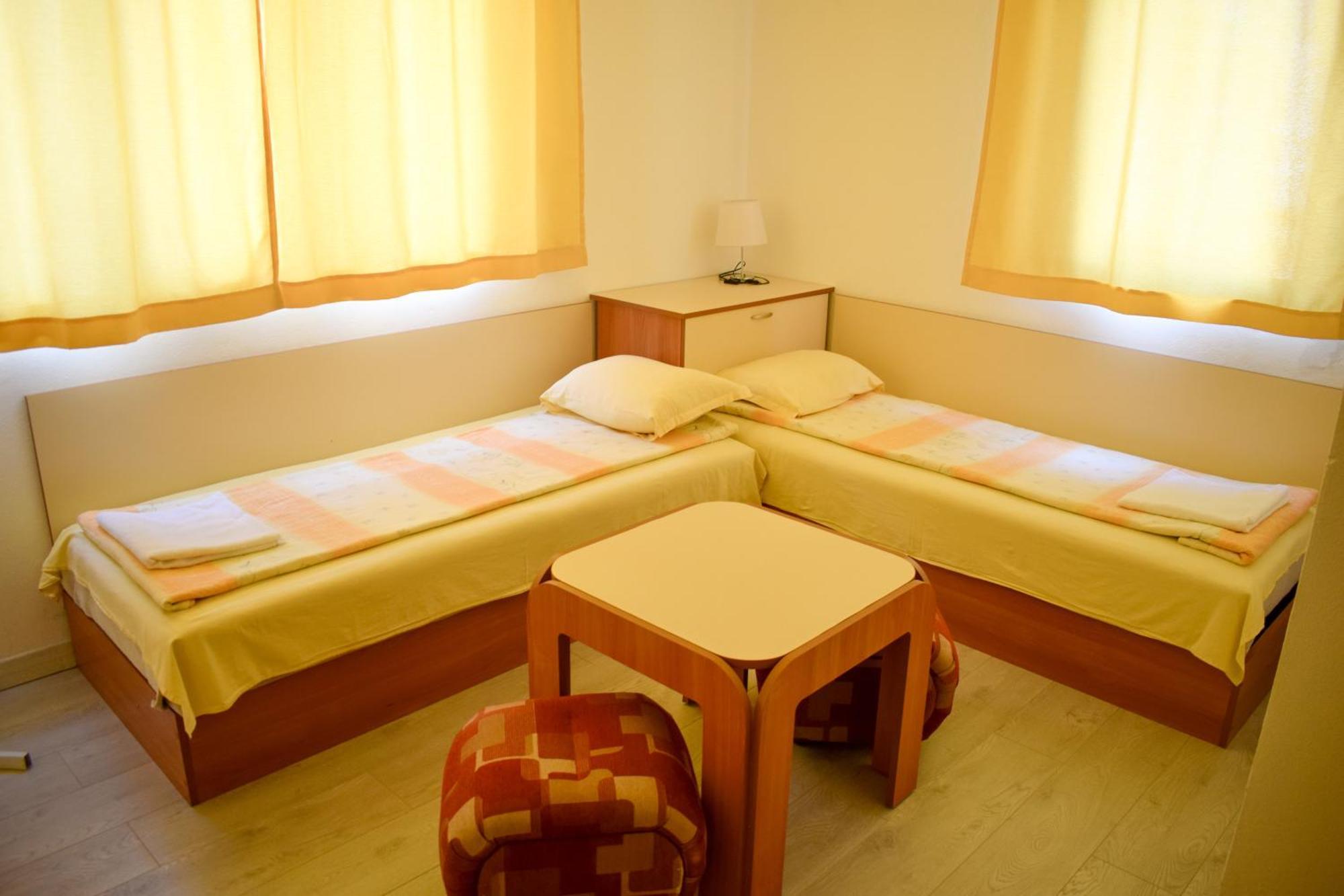 Family Hotel Friends بريمورسكو المظهر الخارجي الصورة